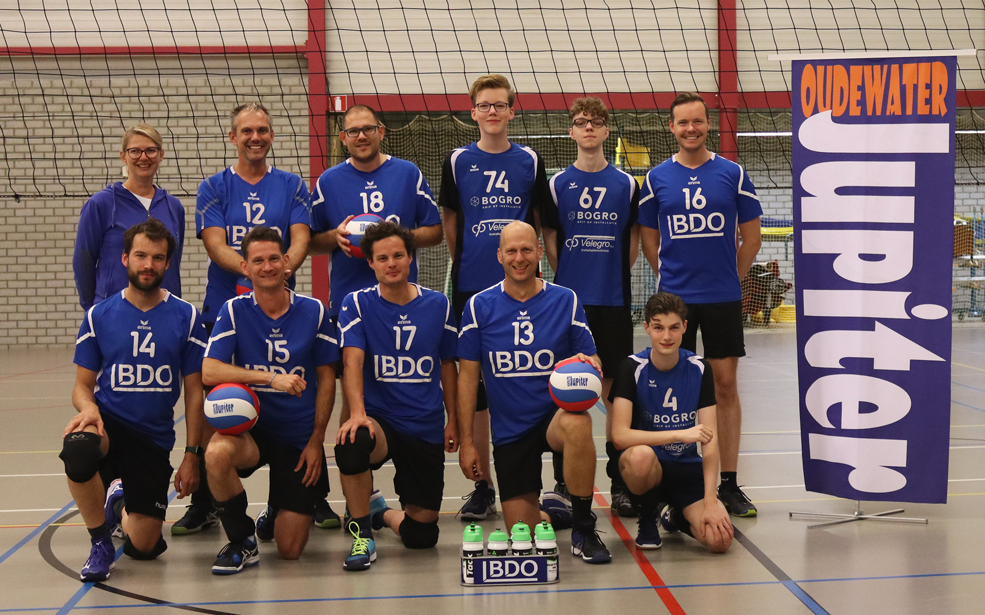 Teamfoto__0000s_0002_Heren2_2
